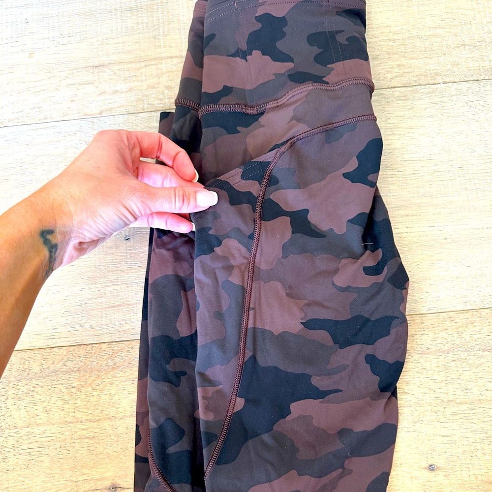 LULULEMON FAST & FREE